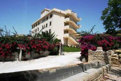Hotel Villa Mokarta Salemi المظهر الخارجي الصورة